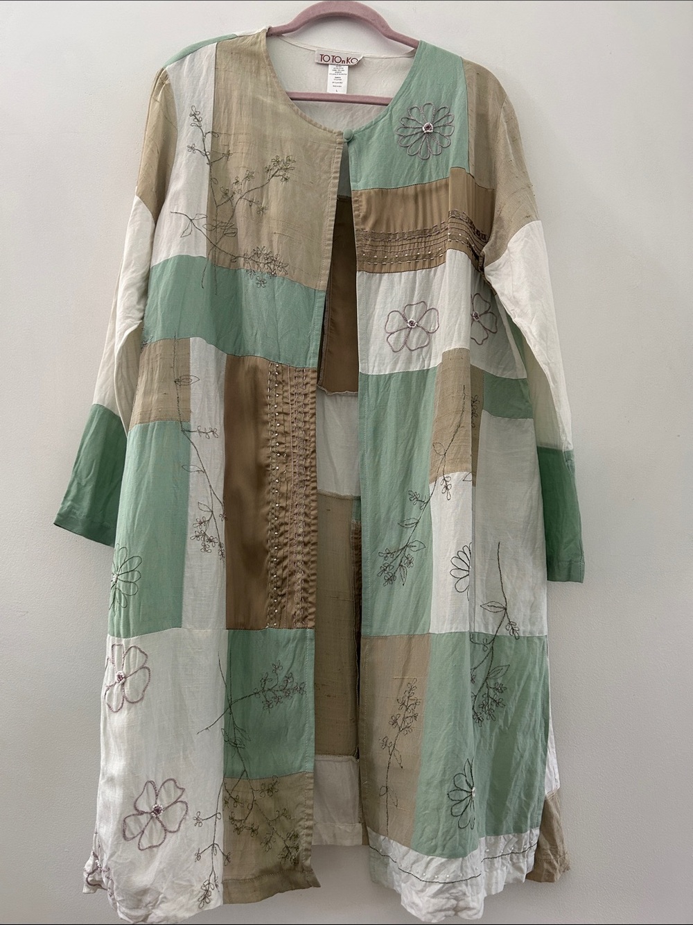 Vintage TOTOnKO Patchwork Silk/Linen Jacket Embroidered Floral Artsy Lagenlook - Picture 13 of 15